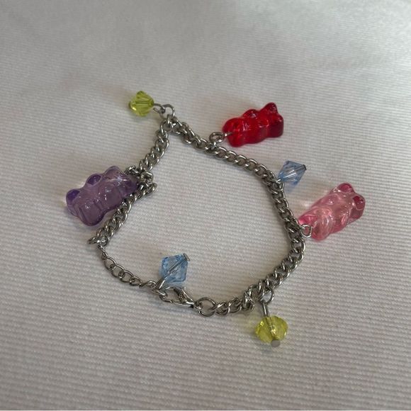 Gummy bear  charm‎ bracelet - Picture 1 of 2